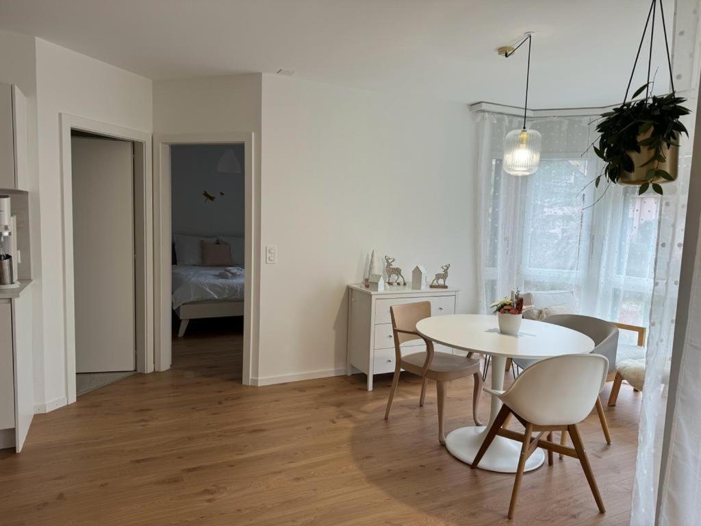 Appartement Calme Et Lumineux De 2,5 Pces Proche Lausanne Ecublens  Eksteriør billede